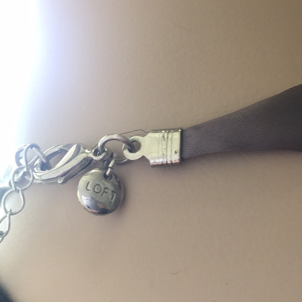 LOFT Necklace - Picture 7 of 14